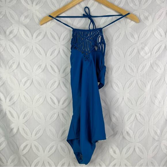 Mikoh Avalon Macrame High Neck Halter One Piece Swimsuit Size XS NWT - Picture 6 of 14